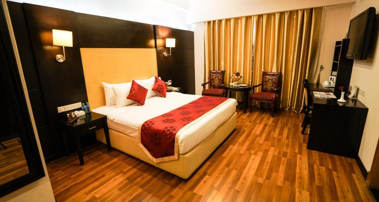 Juffair Gate Hotel Манама Екстер'єр фото